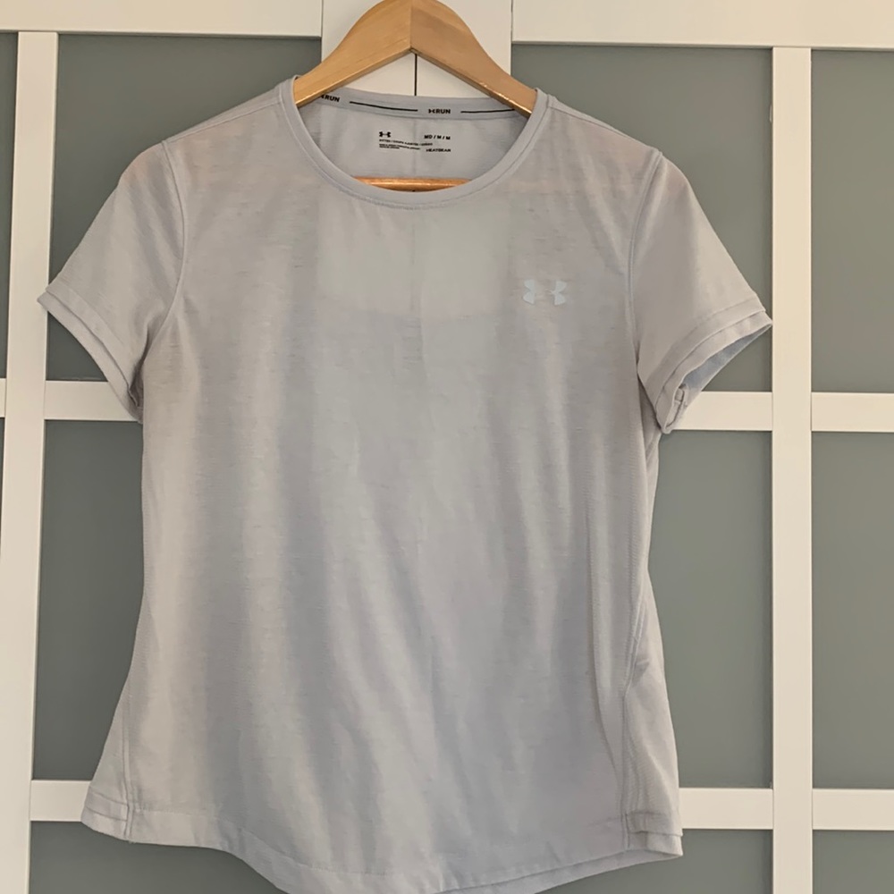 UA run shirt
